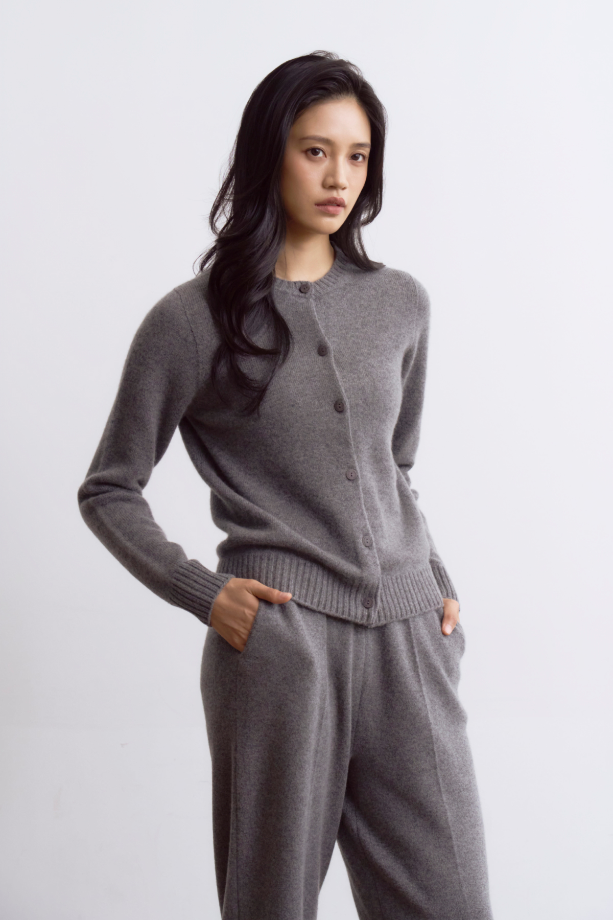 [캐시미어100] 미드게이지 베이직 라운드넥 STEEL GRAY