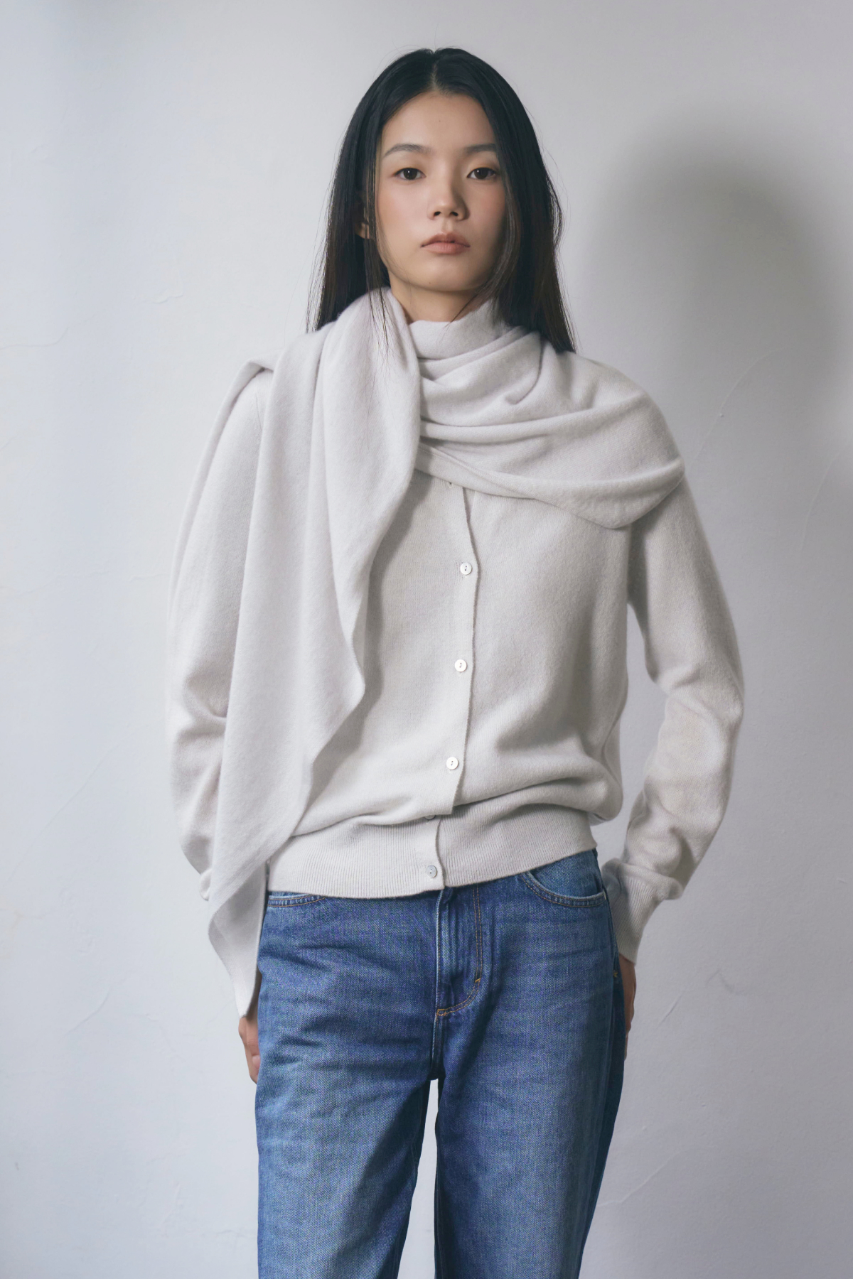 [캐시미어100] 삼각 숄 머플러 LIGHT MELANGE GRAY