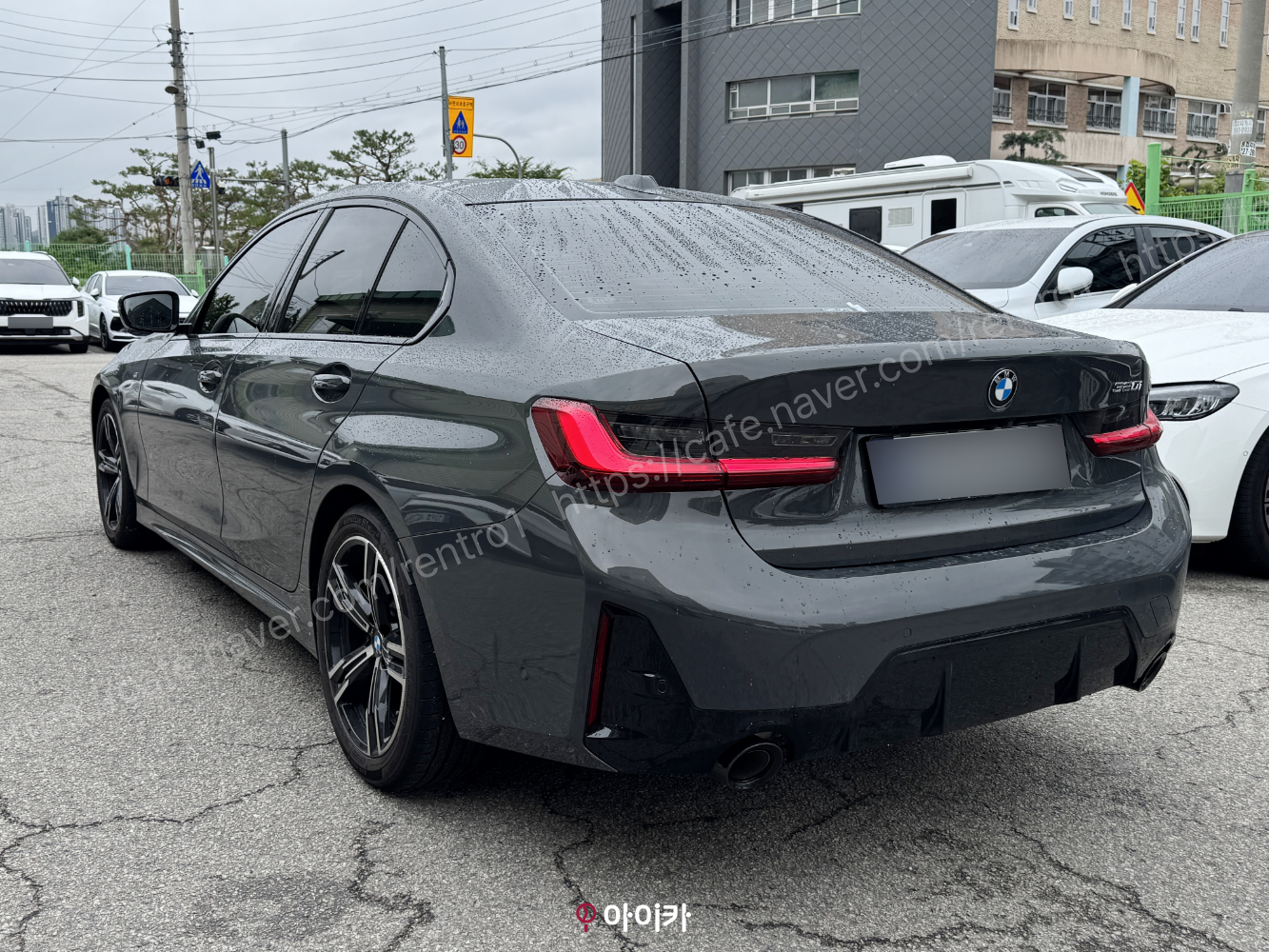 320i | 25년형
