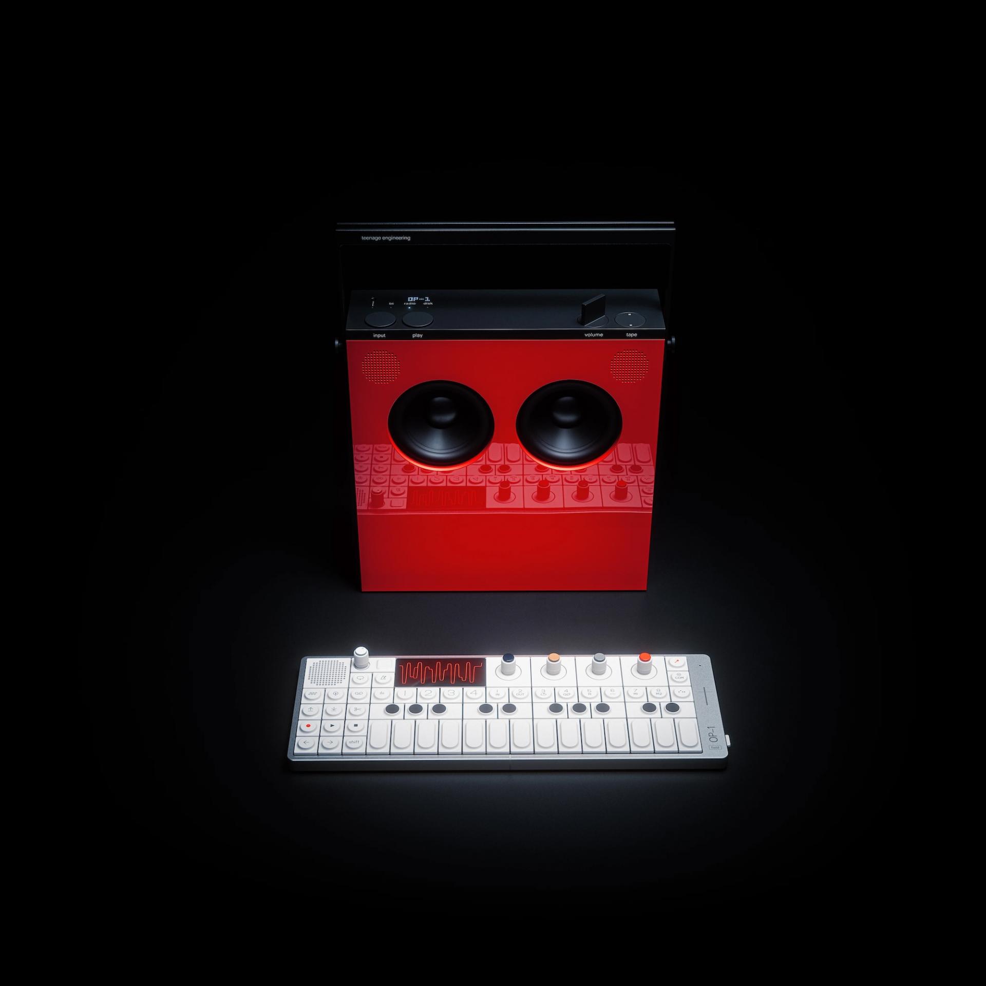 teenage engineering OB-4 - White