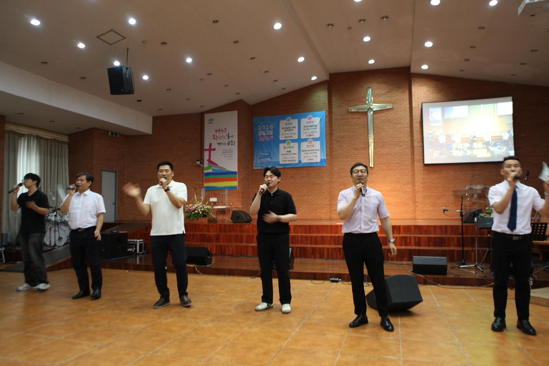 5d2deb347f5e2.jpg