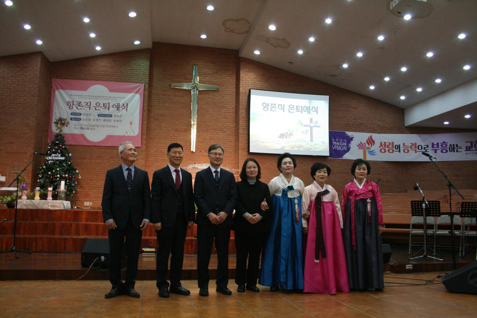 740cdabe77387.jpg