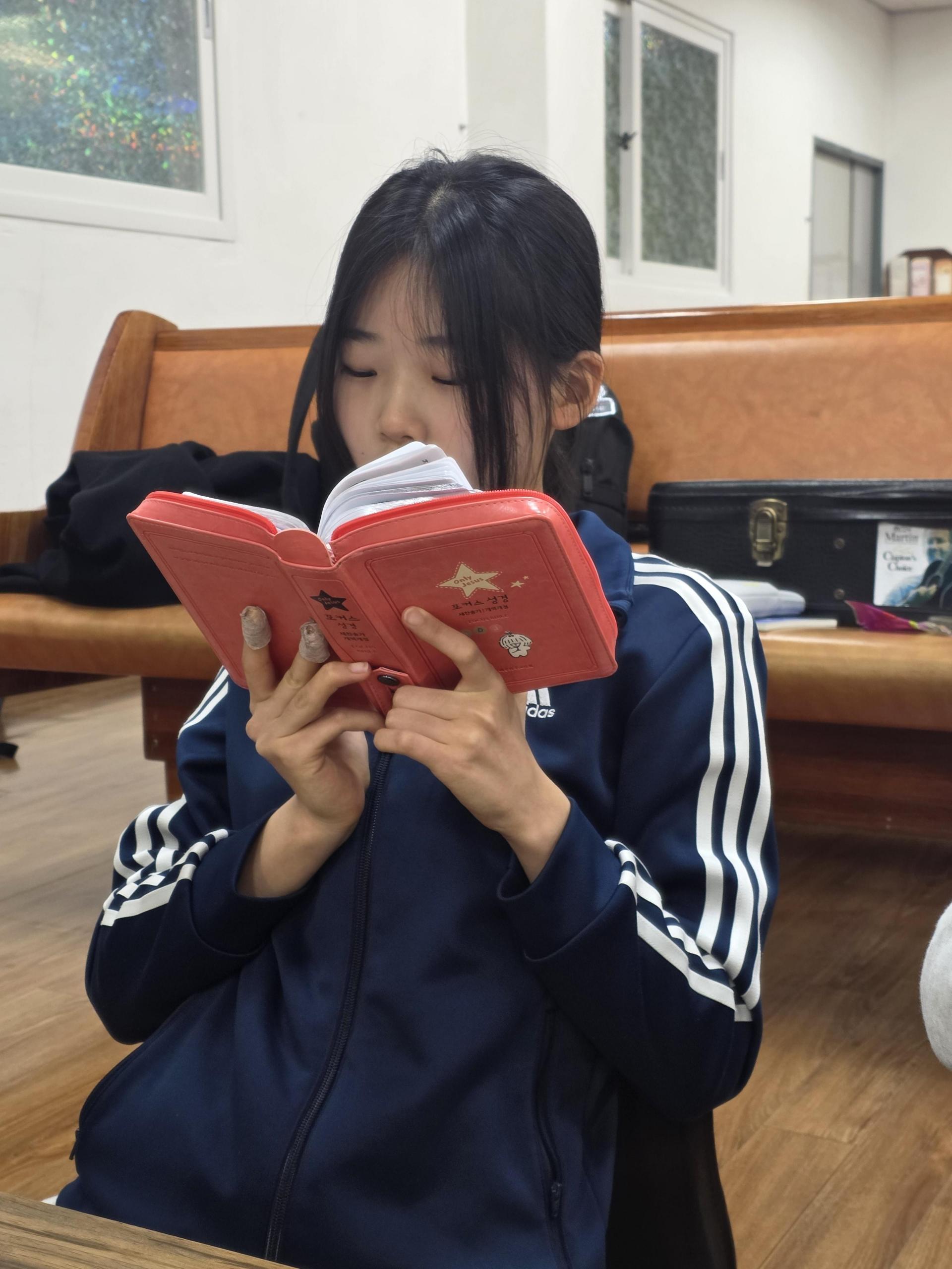 764279a0f6d66.jpg
