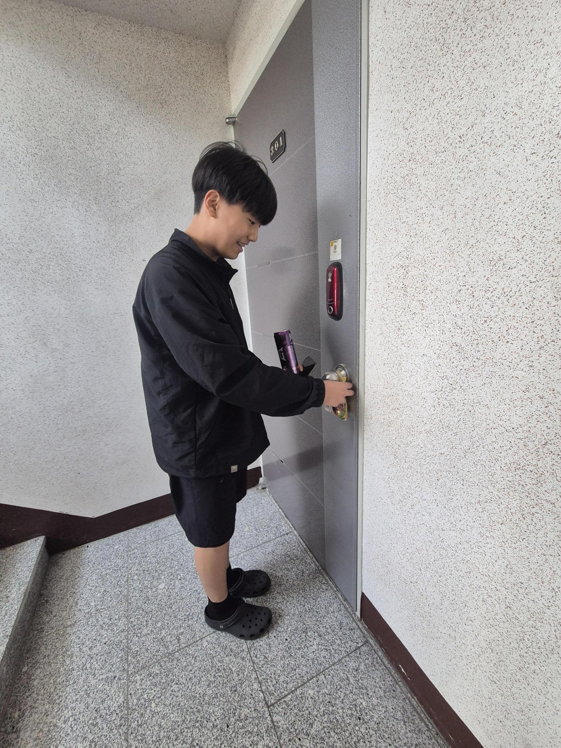 a553241ced30a.jpg