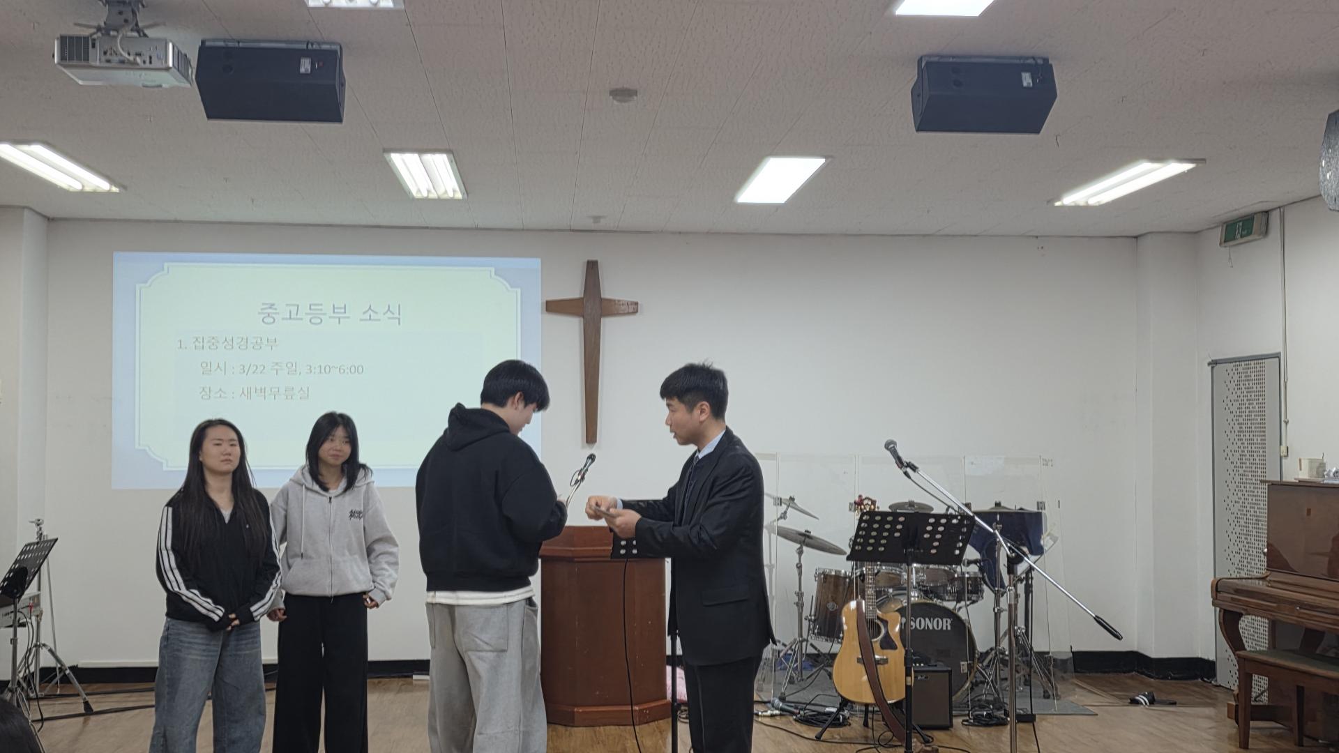 a7d4528bedb9f.jpg