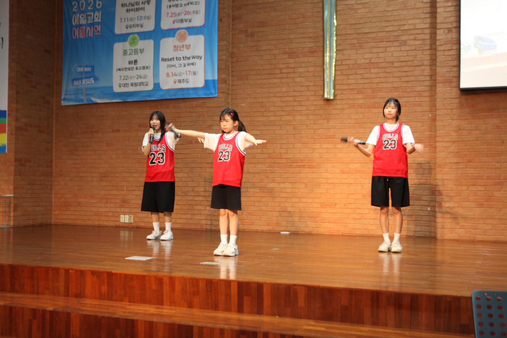 afa2f5fda57f4.jpg