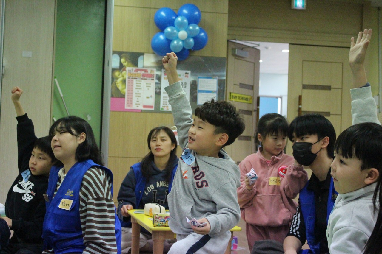 209afc16de72d.jpg