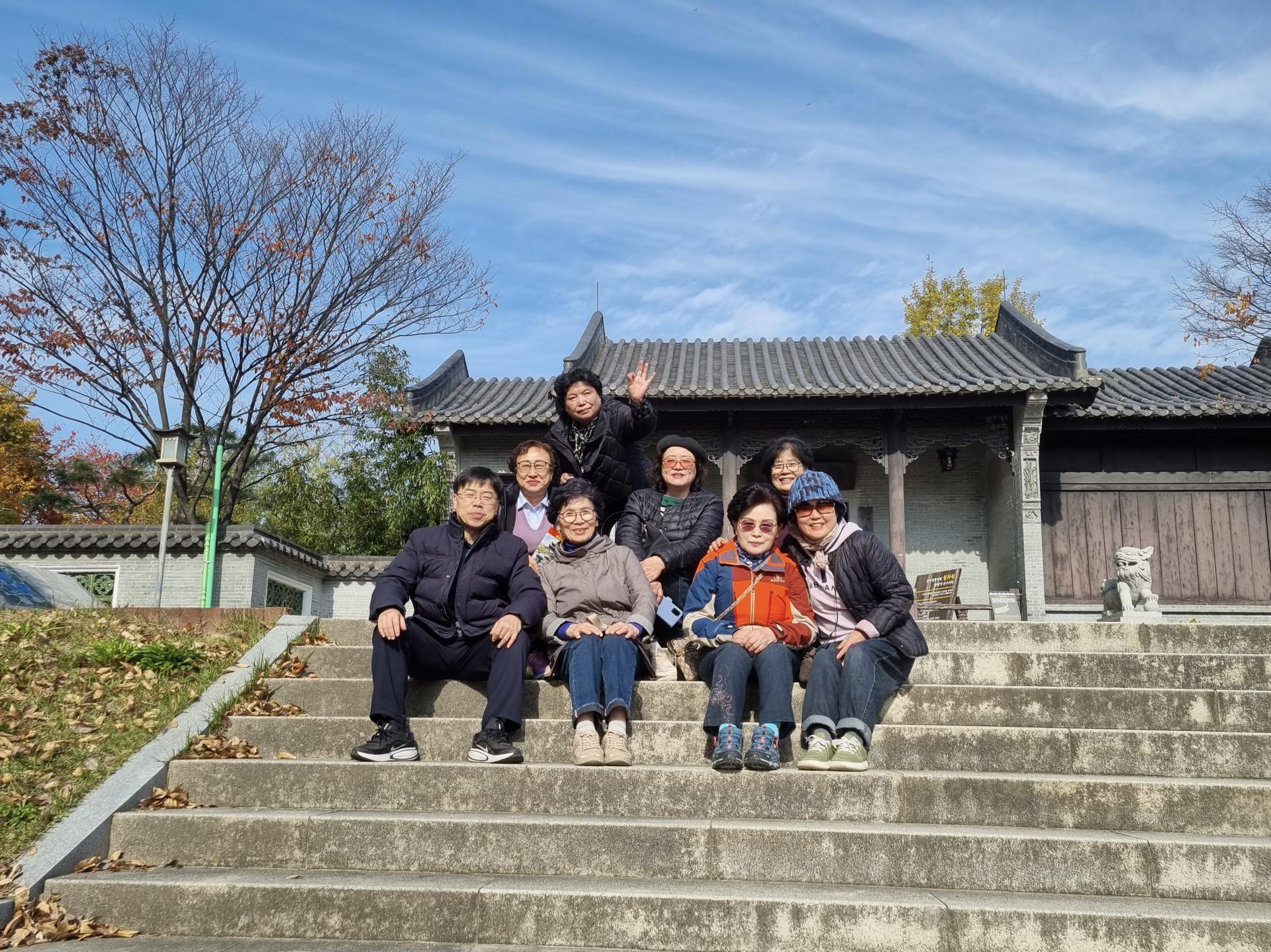 b3e75d42cc983.jpg