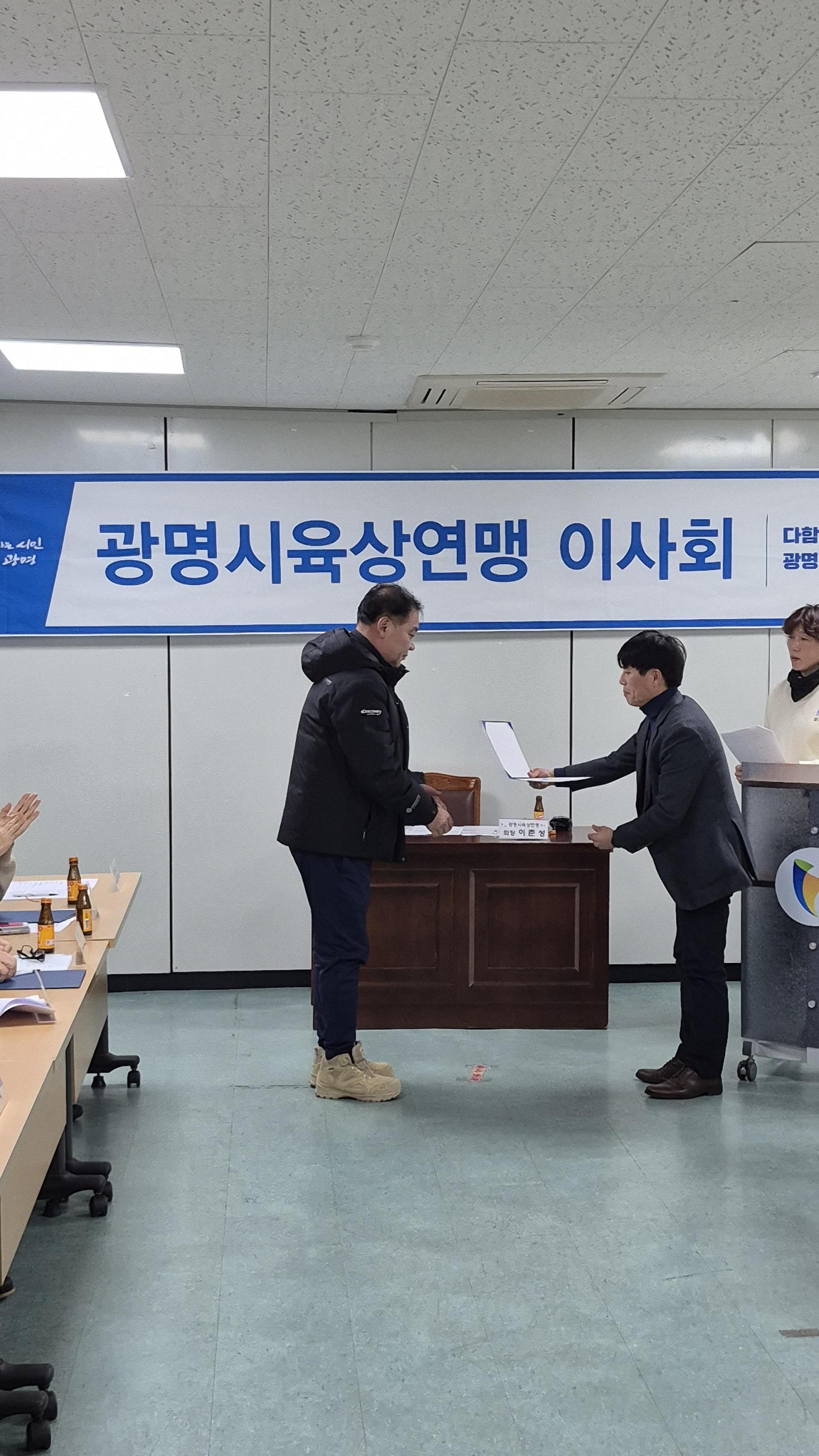 bc509fc1d9b8a.jpg