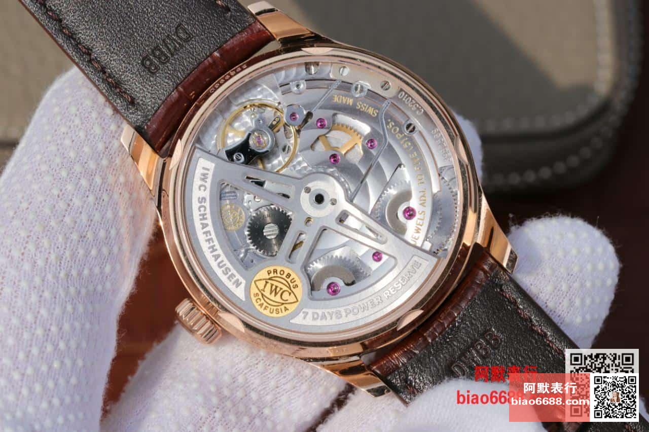 2e8bf870426ed.jpg