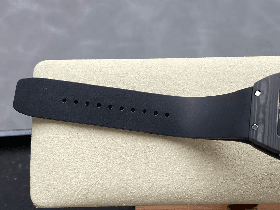 ee3d0980b705e.png
