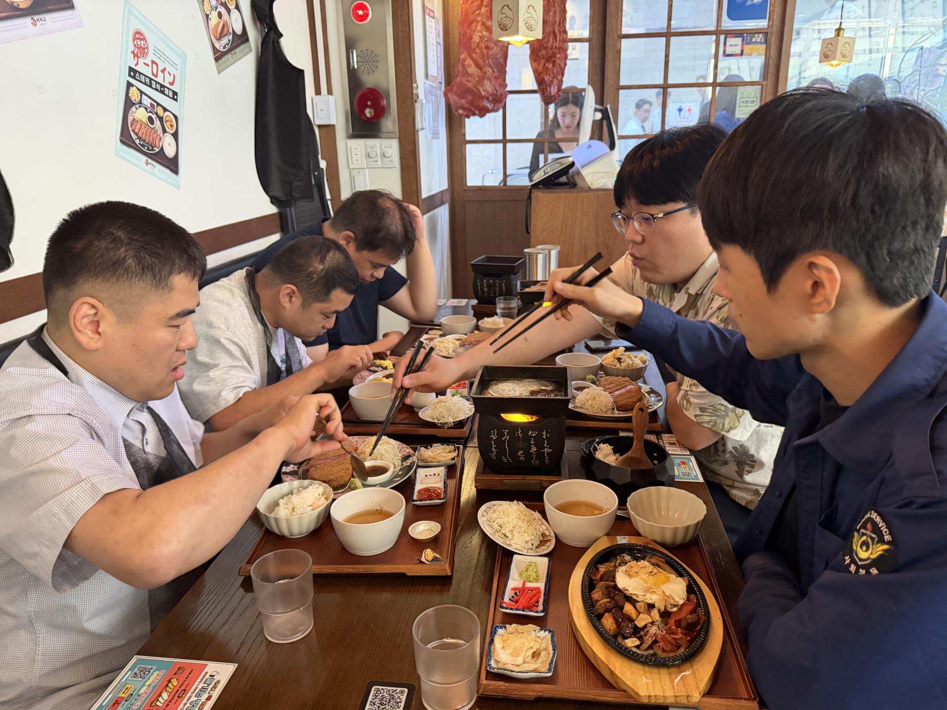 6ff1384914675.jpg