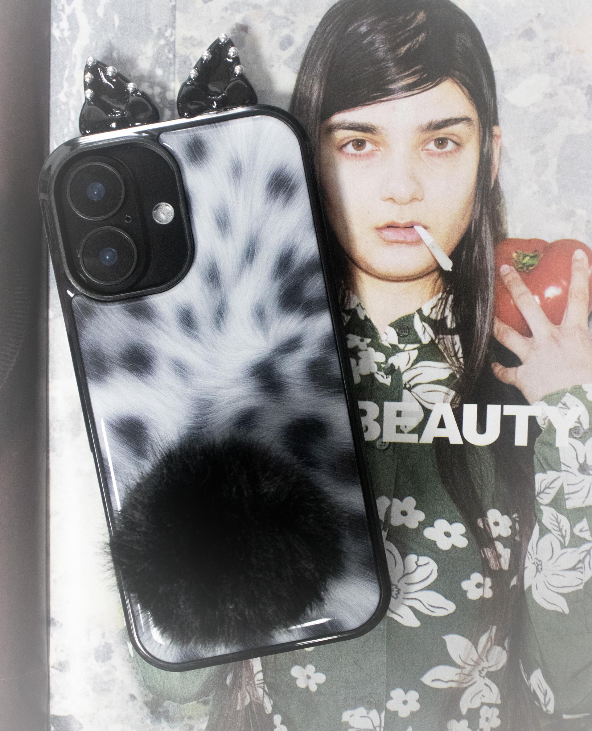 Naughty Kitty Case (Leopard)