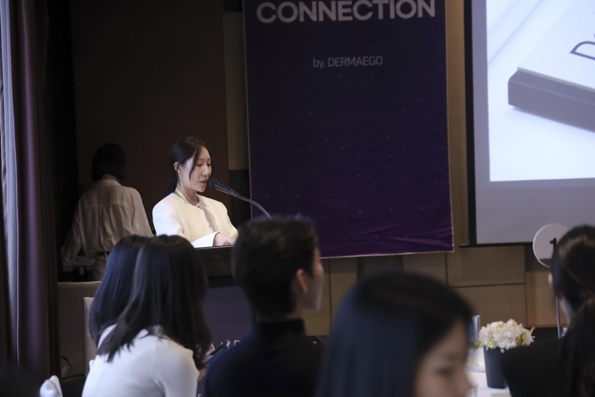 the whole view Seminar