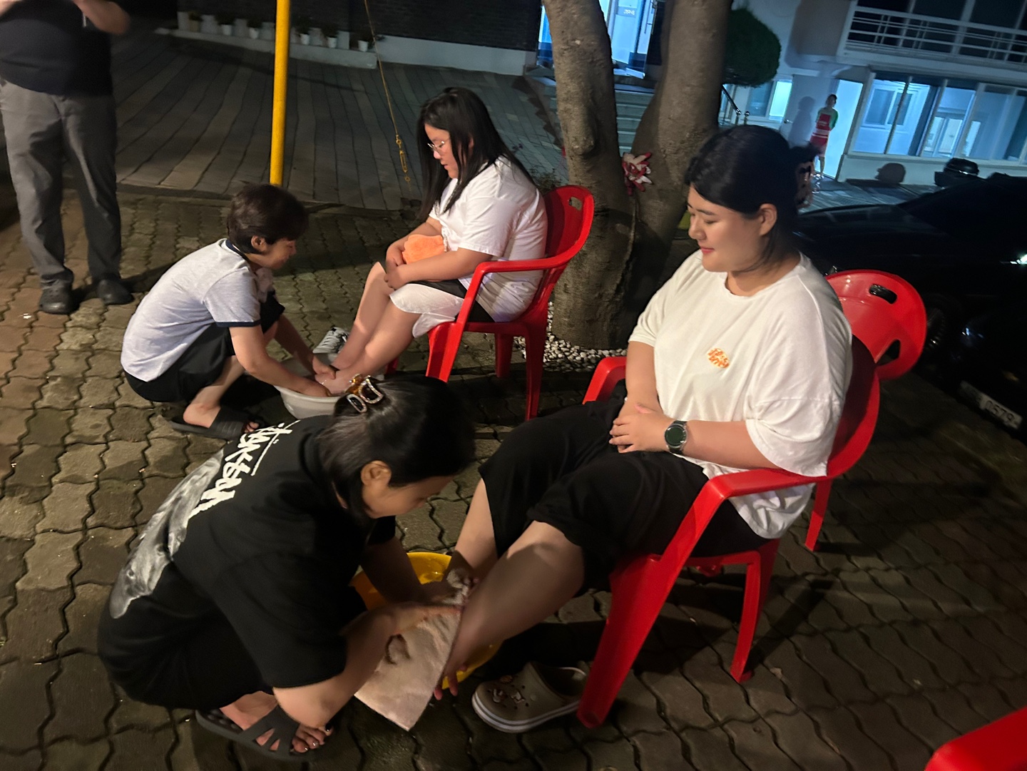 ea5e6b27a25a7.jpg