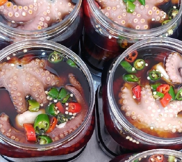 쫄깃 탱글 밥도둑 문어장 1kg