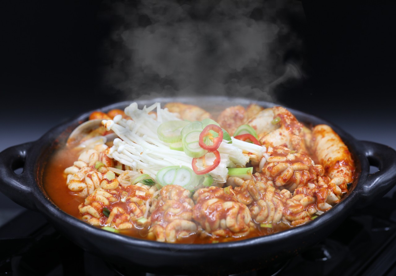 칼칼하고 시원한 수제 알탕