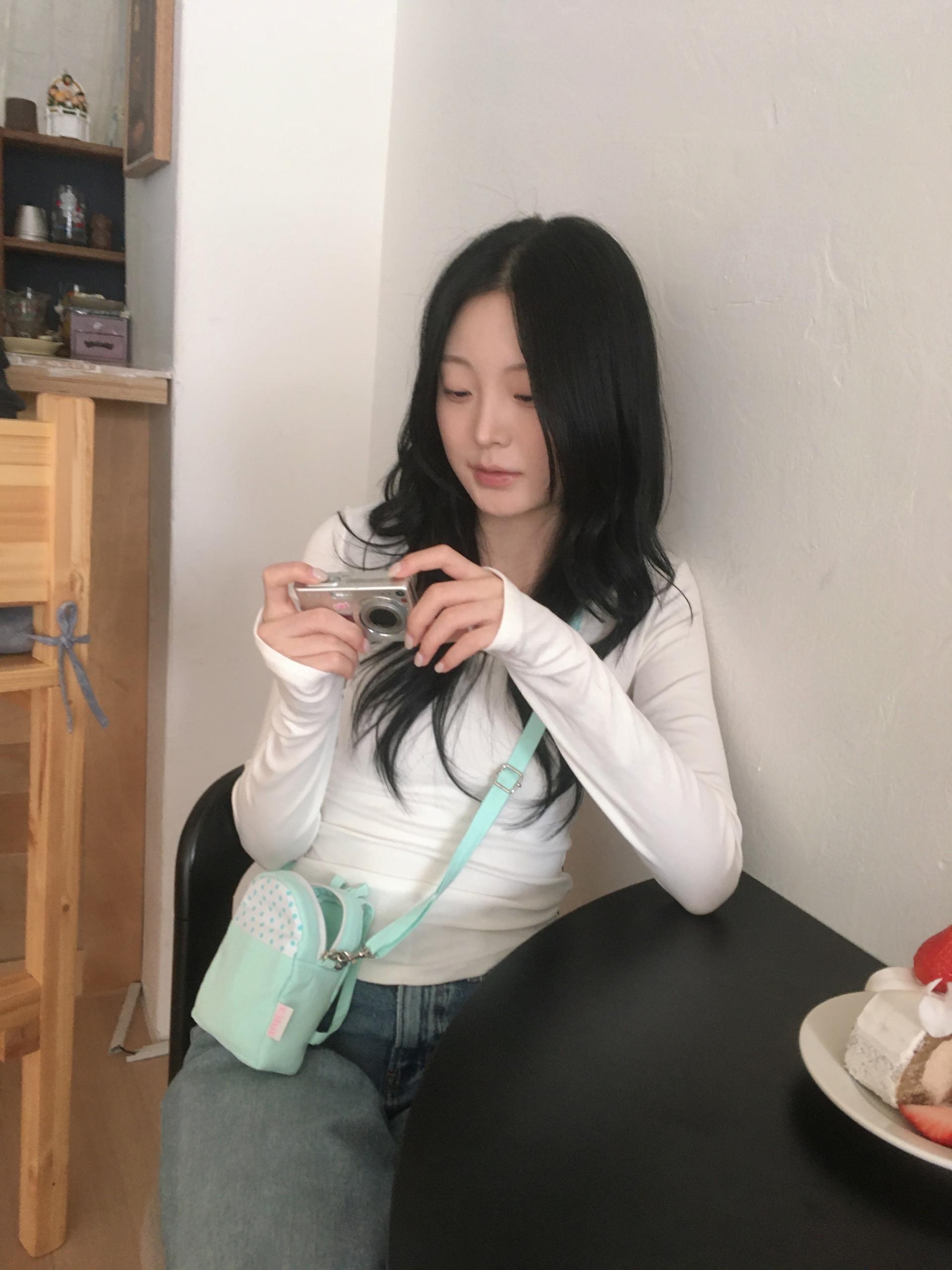 [바로배송/국내제작] 민트맛 디카 미니 백팩 (파우치로도 사용/끈 탈부착 가능)