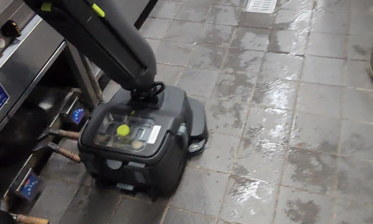 복사꽃피는집 외식업 업소용청소기 바닥청소기계