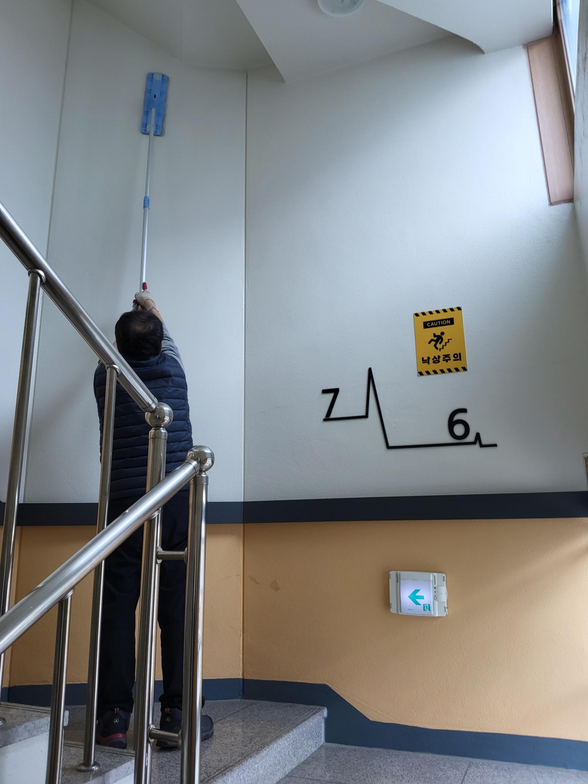 2b64b3765a07c.jpg