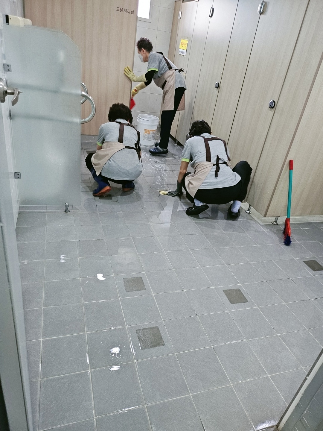 8d350d1b7a849.jpg