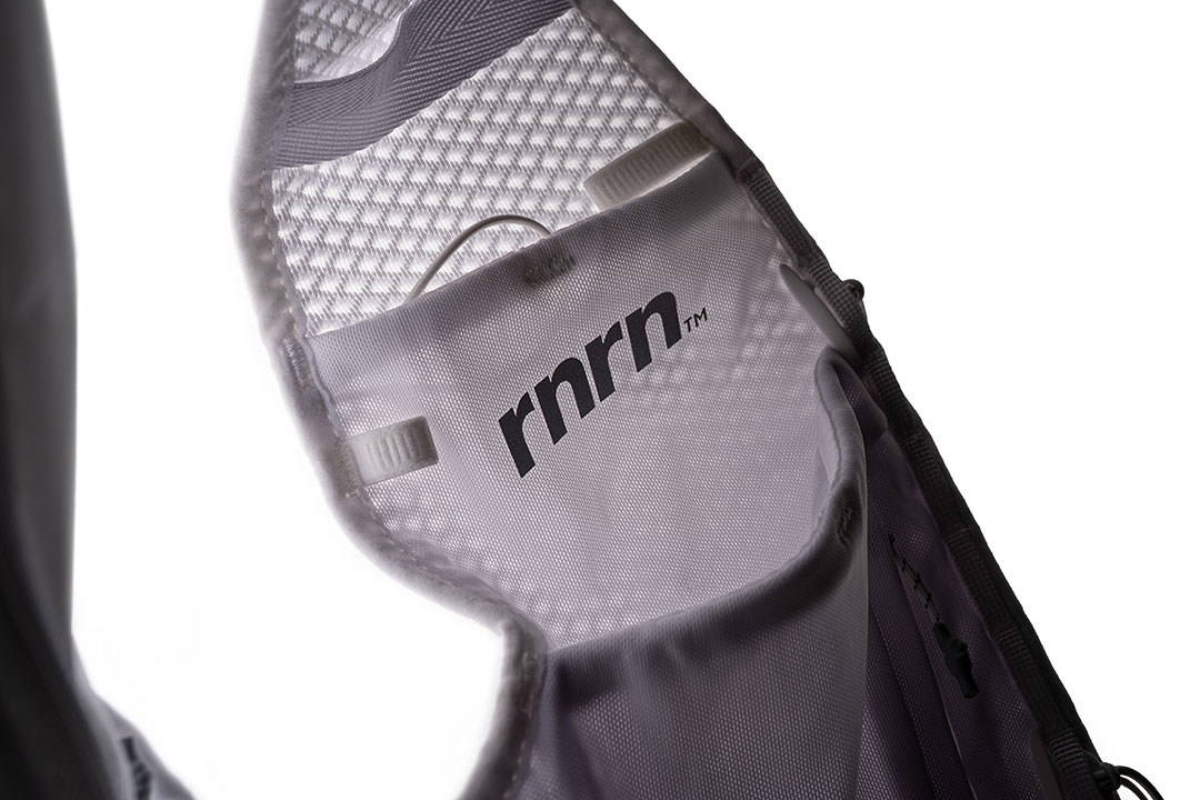 TRAIL VEST : RE