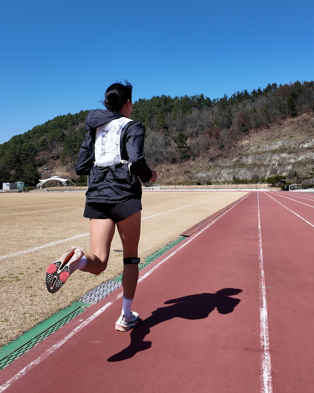 UL 러닝베스트