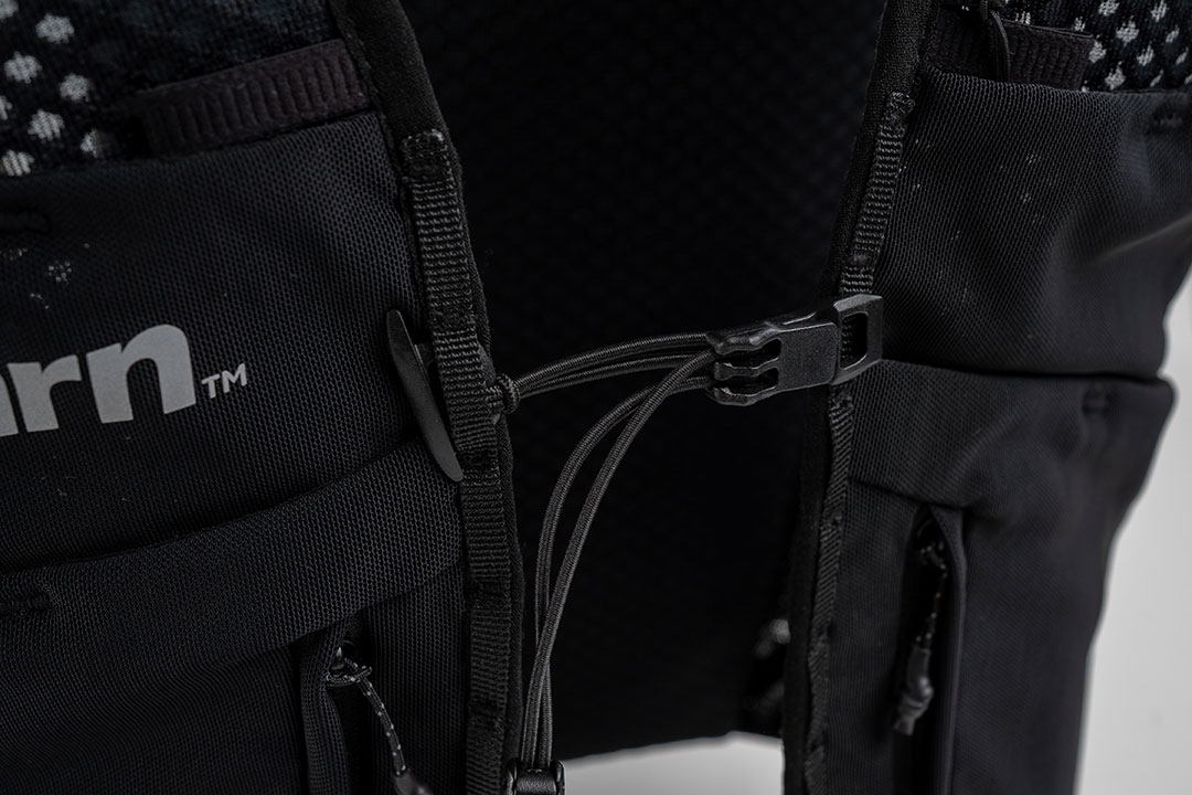 TRAIL VEST : RE