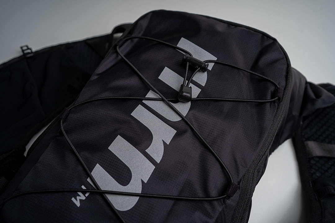 TRAIL VEST : RE