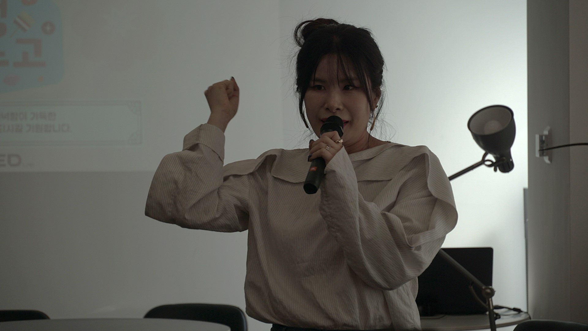 eb122c19e1034.jpg