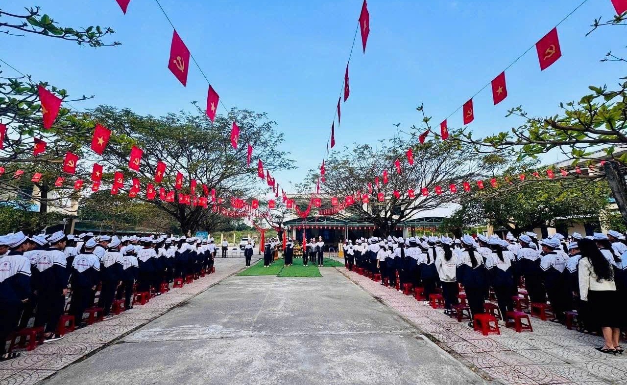 5dde92f99c672.jpg