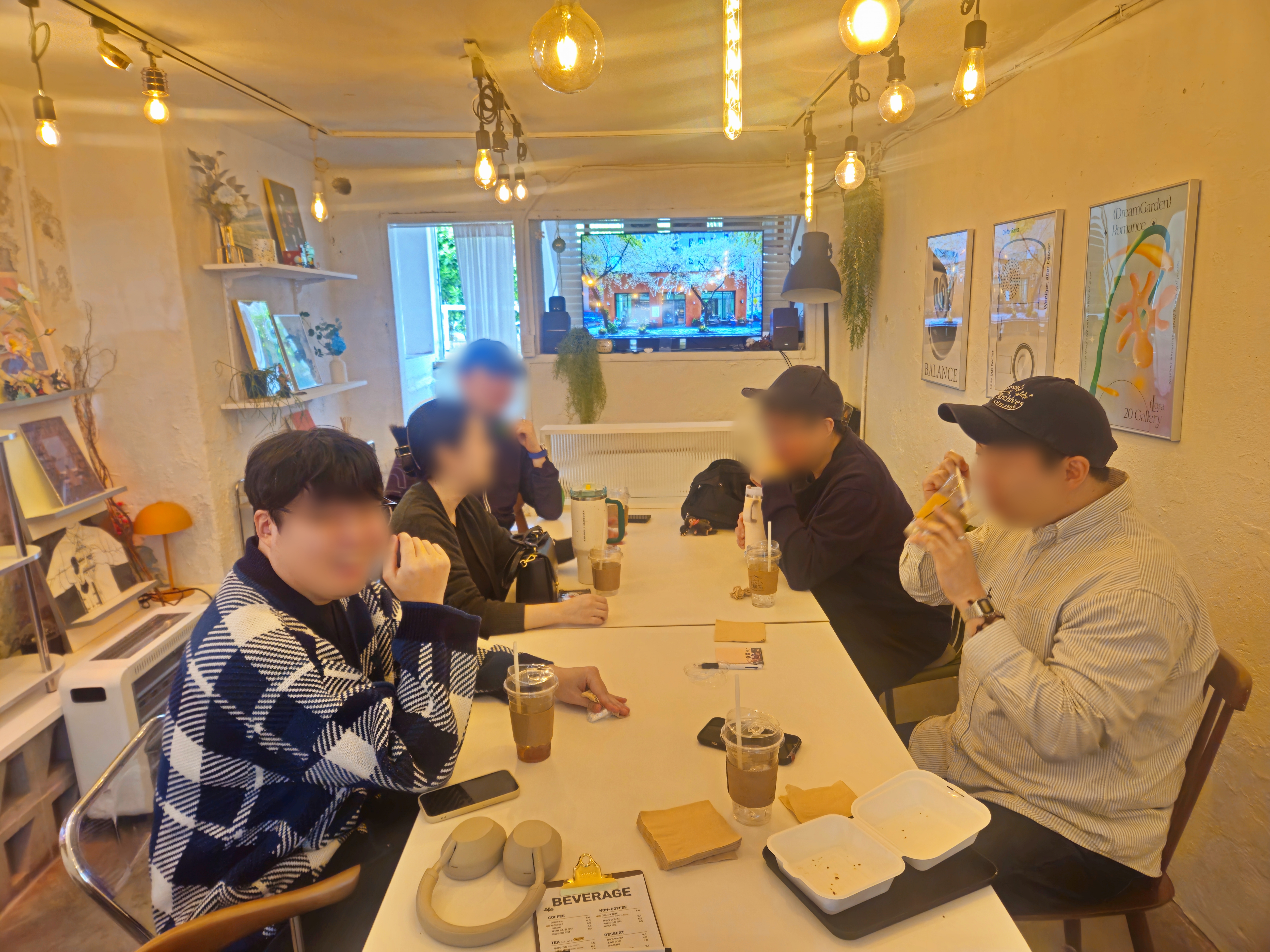 604f56bdec181.jpeg