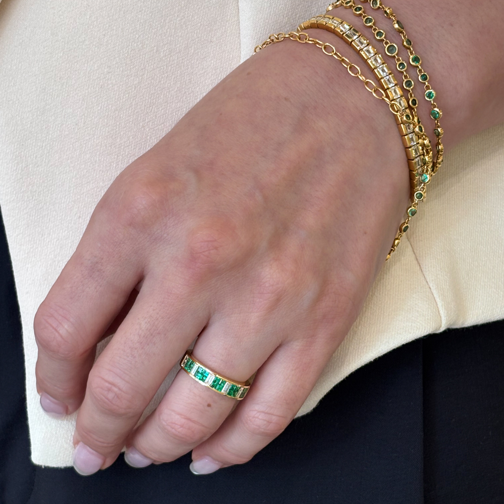 Grid Emerald Invisible Ring