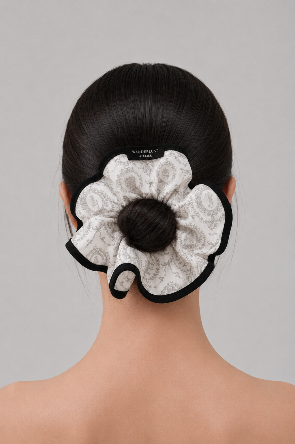 Atelier Organza Volume Scrunchie
