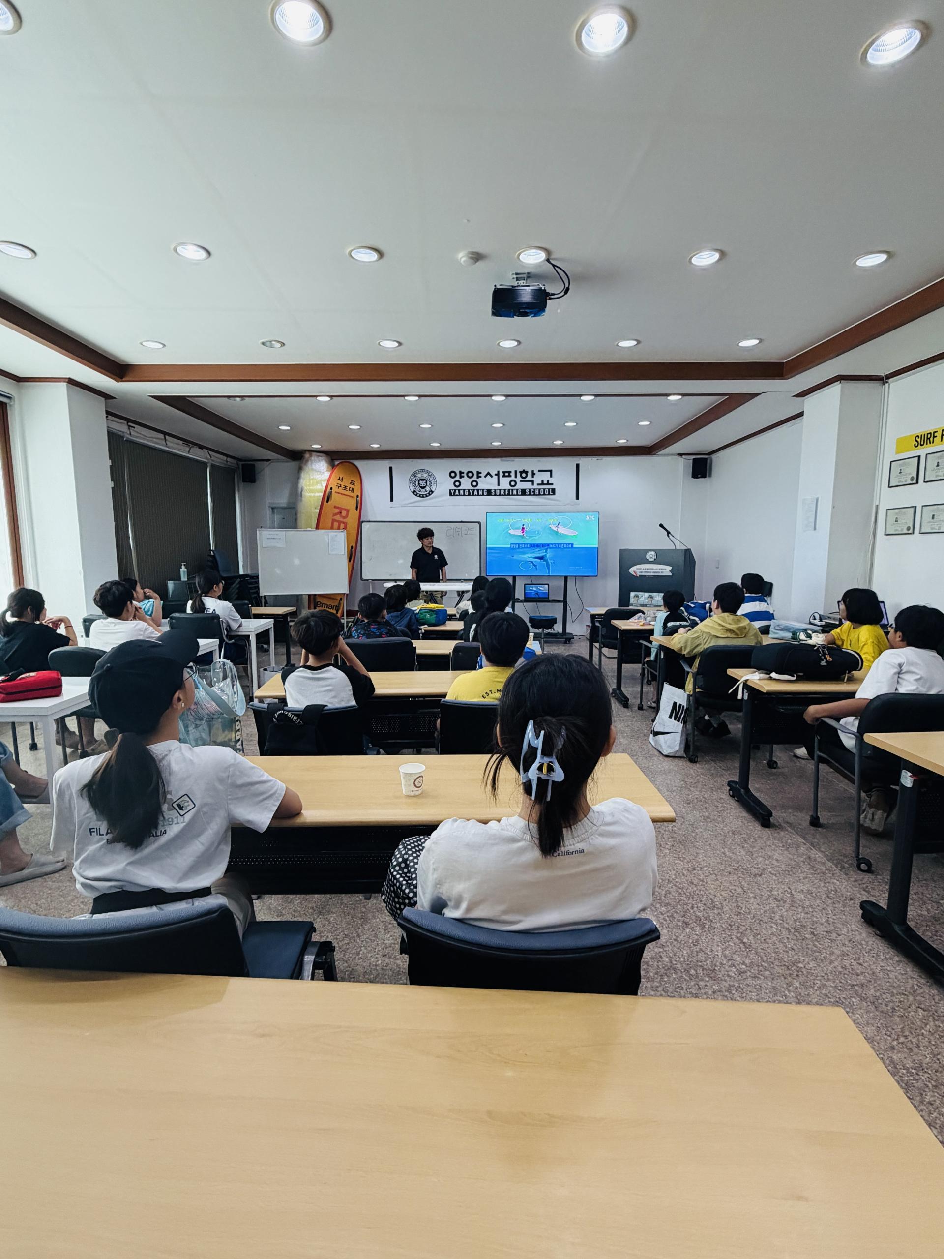 6ddf5060ccaa4.jpg