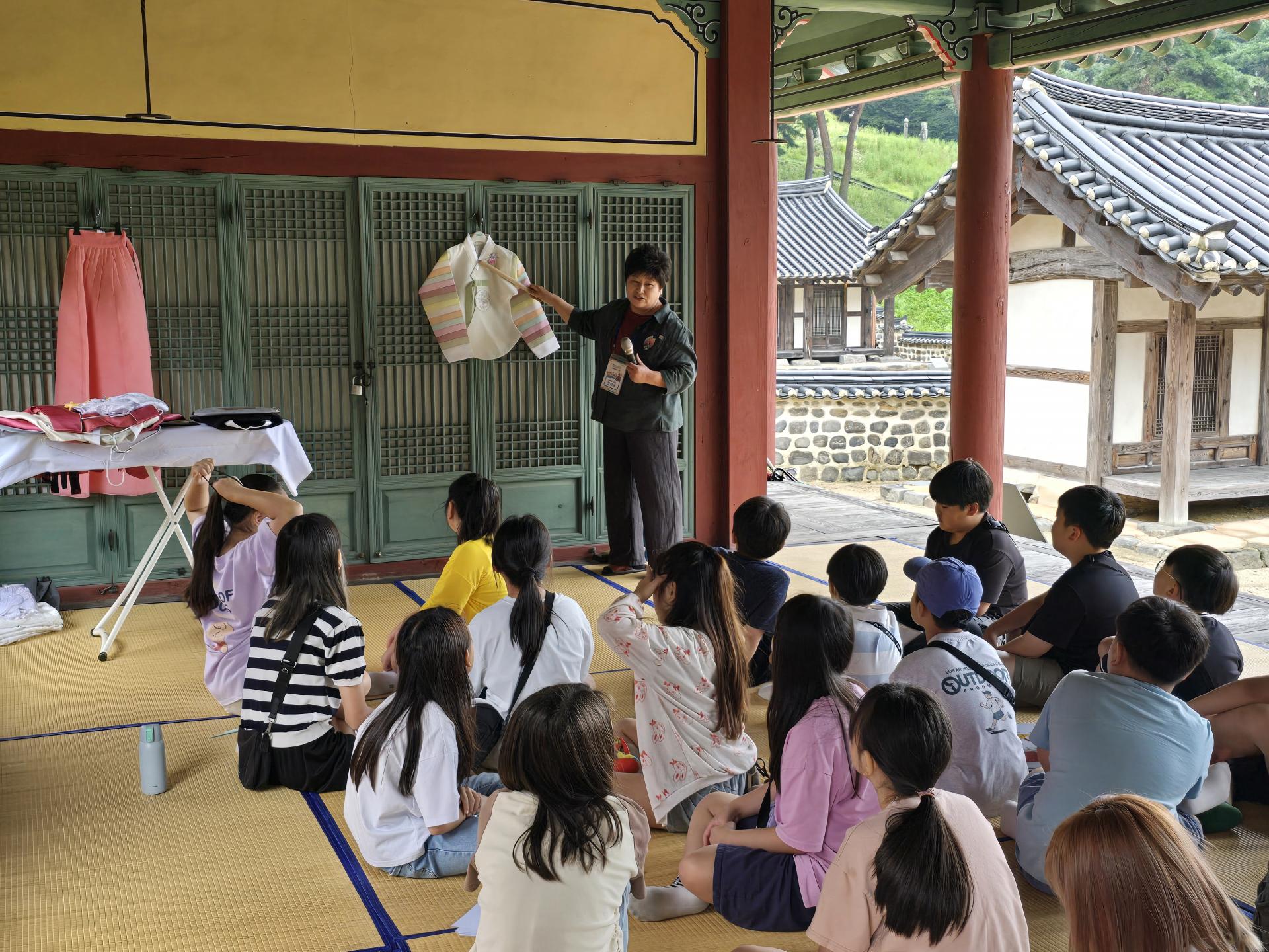21e24afa3555d.jpg