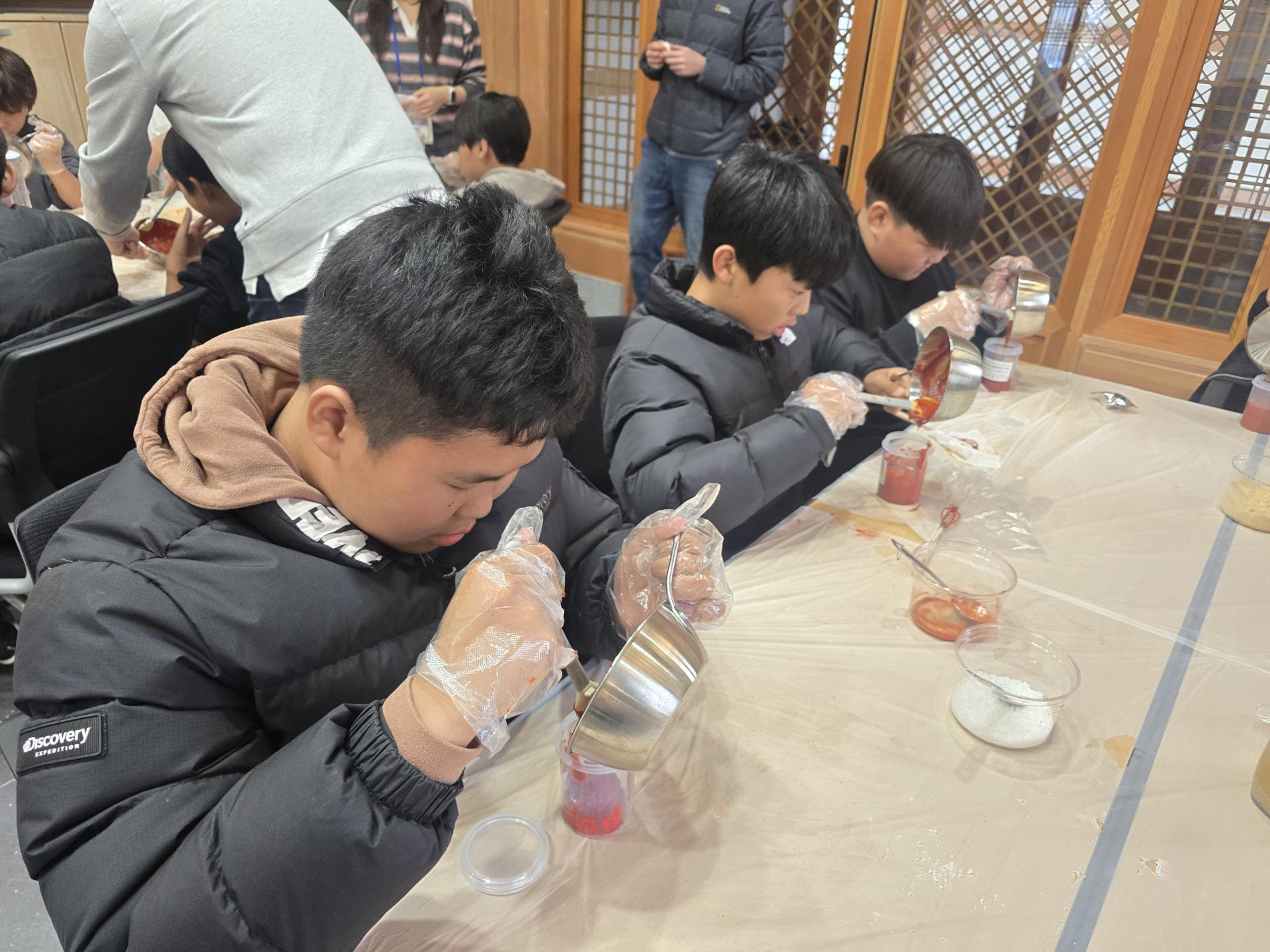 c9875a27de7a0.jpg