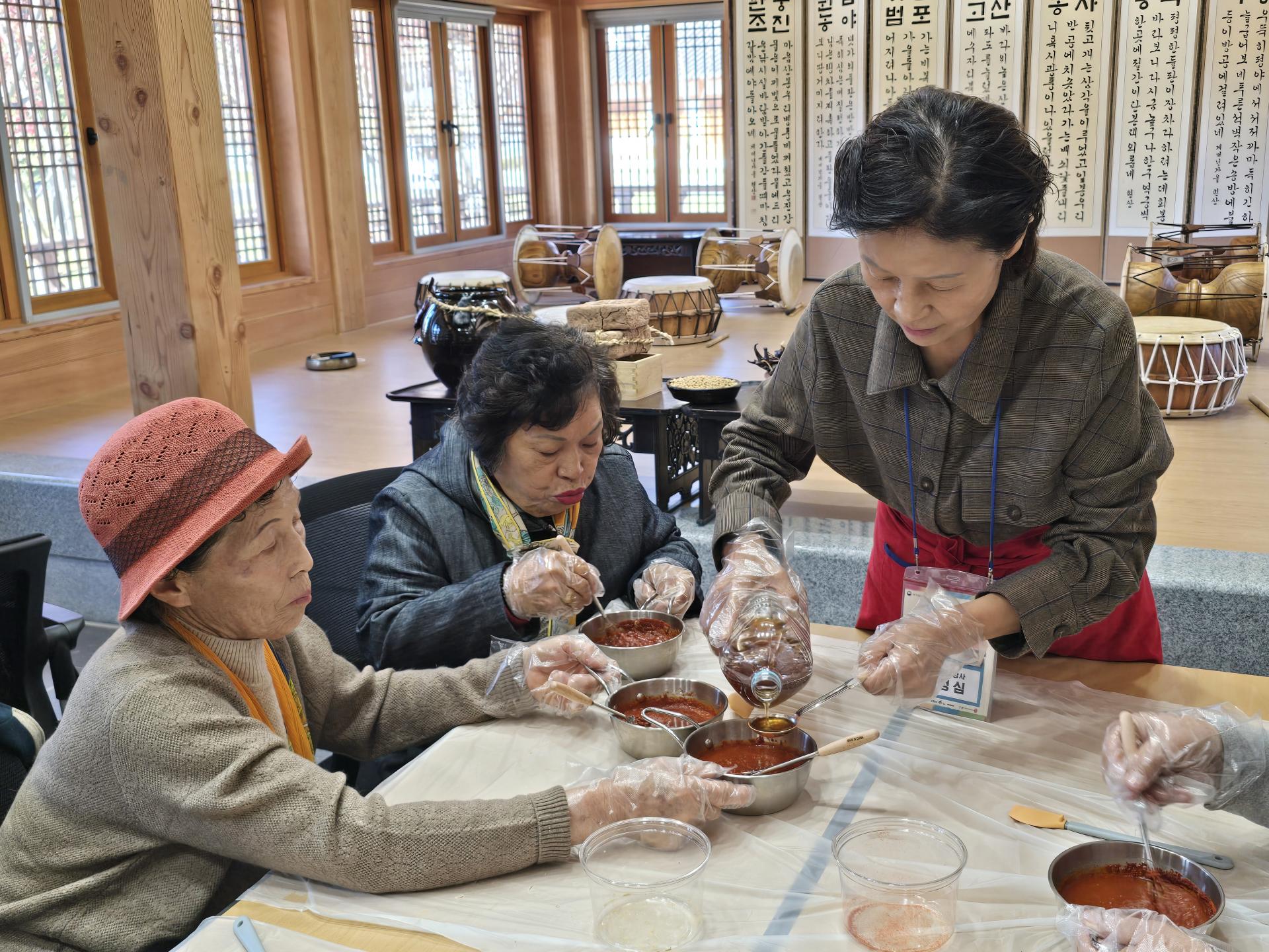 ed0a9587fe570.jpg