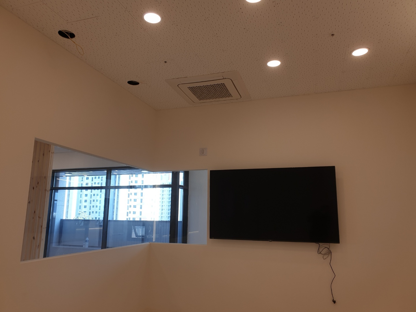 f520dcd556570.jpg