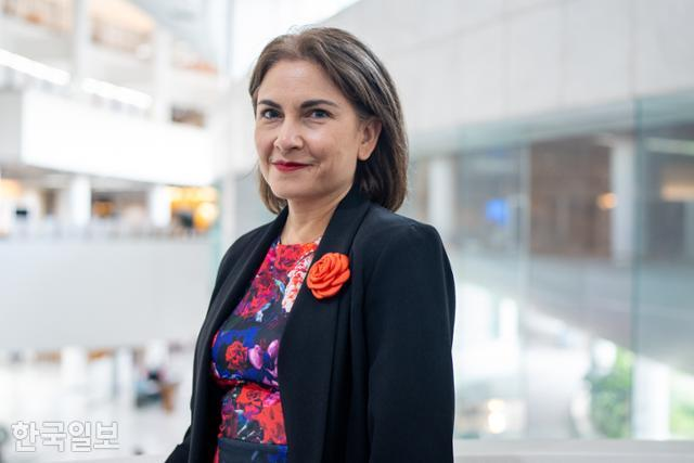 멜리사 알바라도 유엔 여성기구(UN Women) 아시아태평양 지국장은 한국일보와의 서면 인터뷰에서 "디지털 젠더 기반 폭력의 심각성이 덜 알려진 사회 속에서 피해 여성이 오히려 숨어 들게 된다"고 안타까움을 표했다. 유엔 여성기구 제공