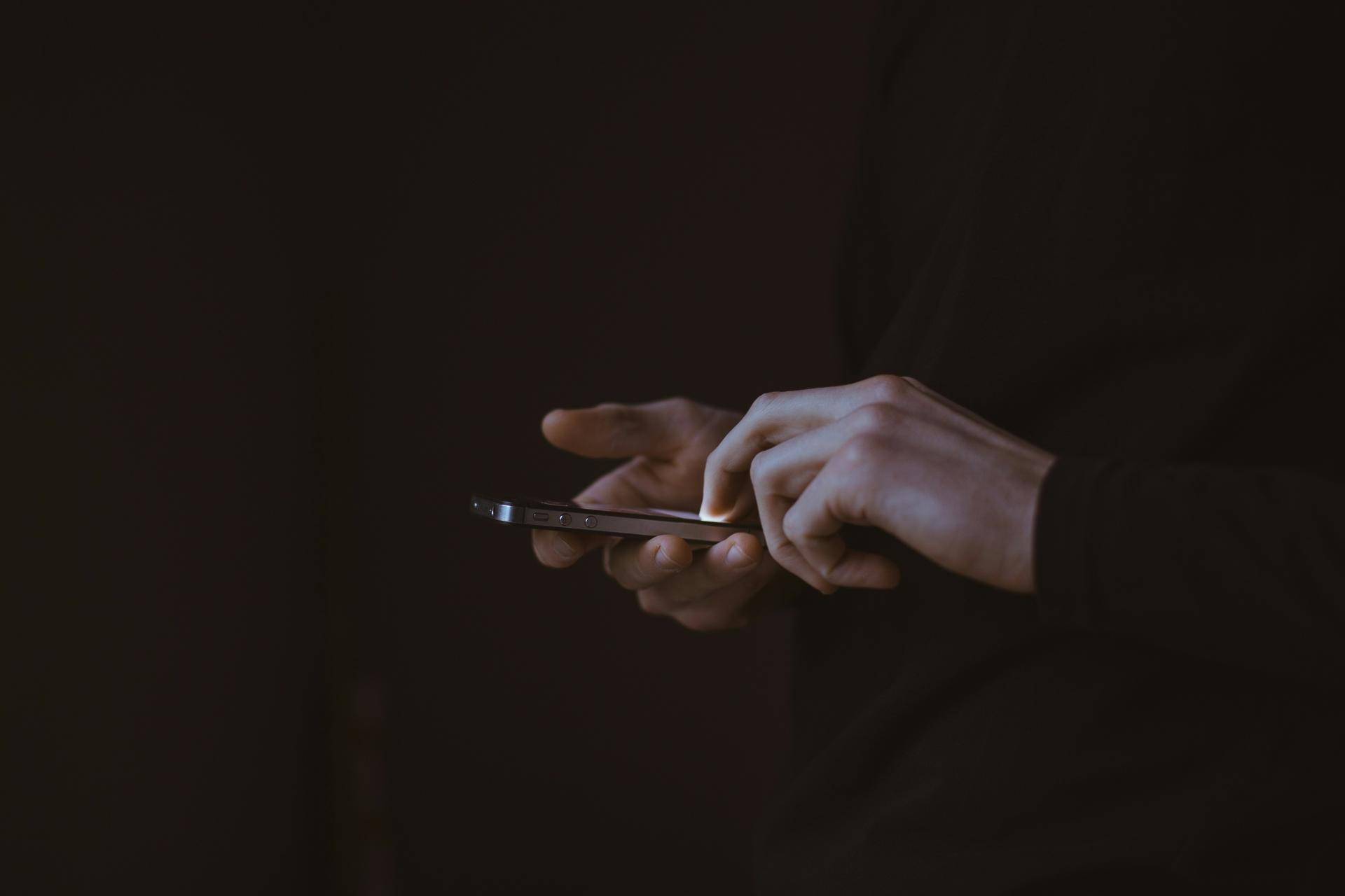 gilles-lambert-pb_lF8VWaPU-unsplash.jpg