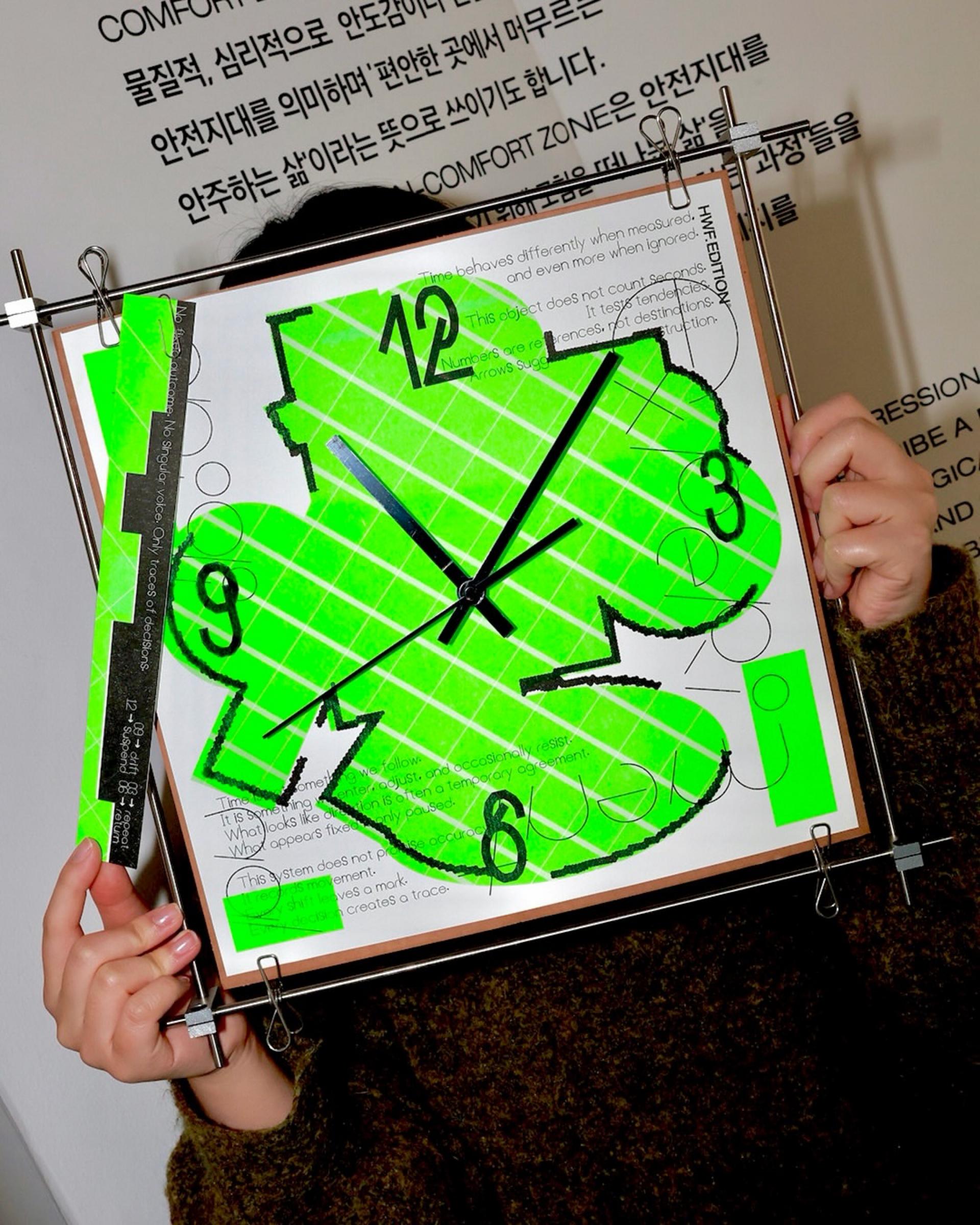 [Master] INVENTARIO 2026 x HWF.RISOCLUB Clock with Risograph Workshop