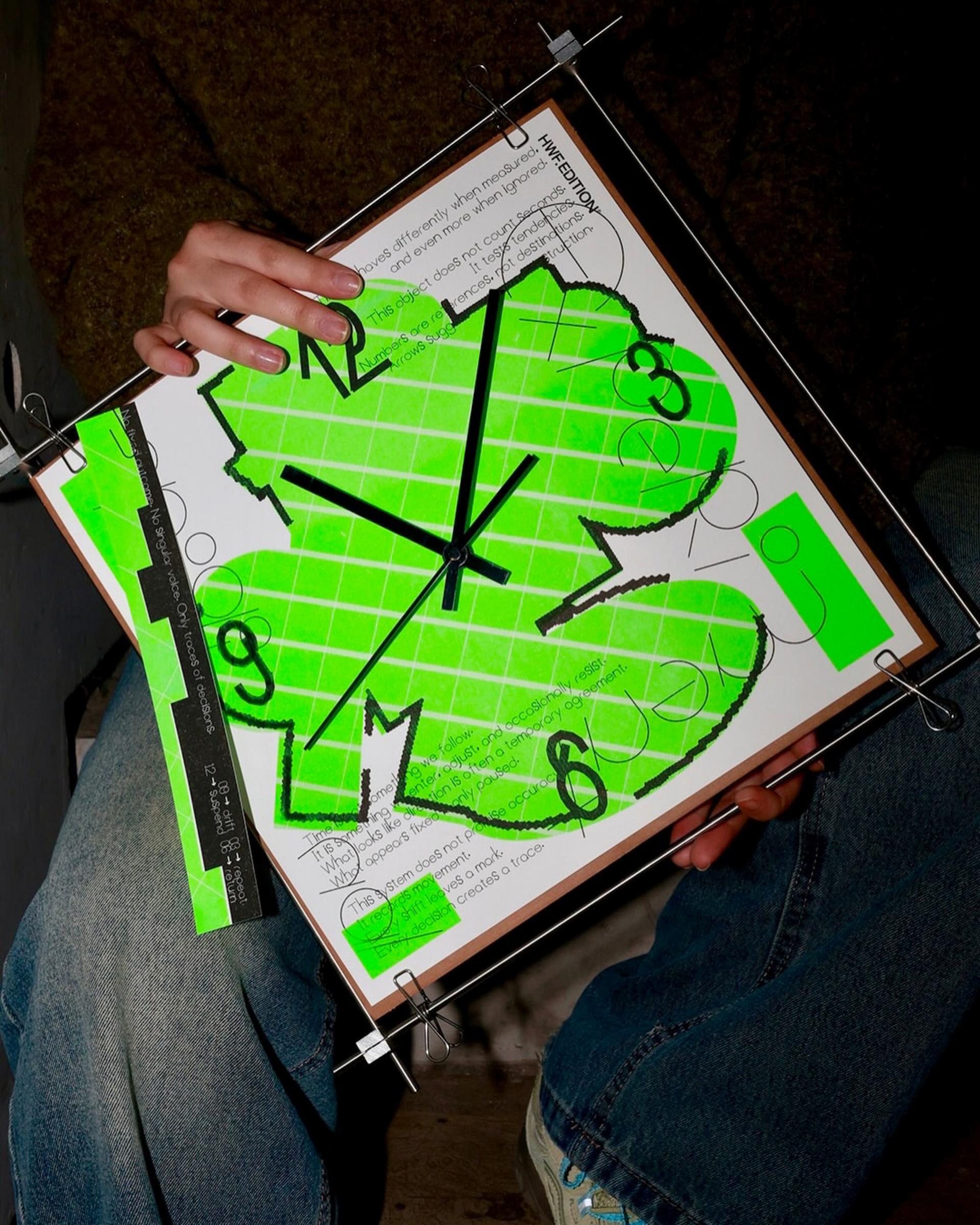 [Master] INVENTARIO 2026 x HWF.RISOCLUB Clock with Risograph Workshop
