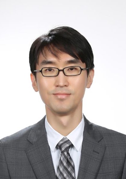 김상현 부교수