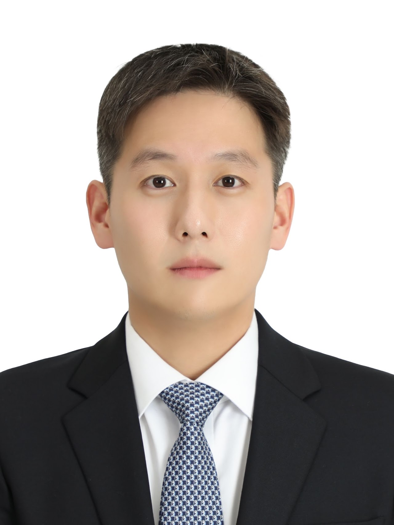 강동익 조교수