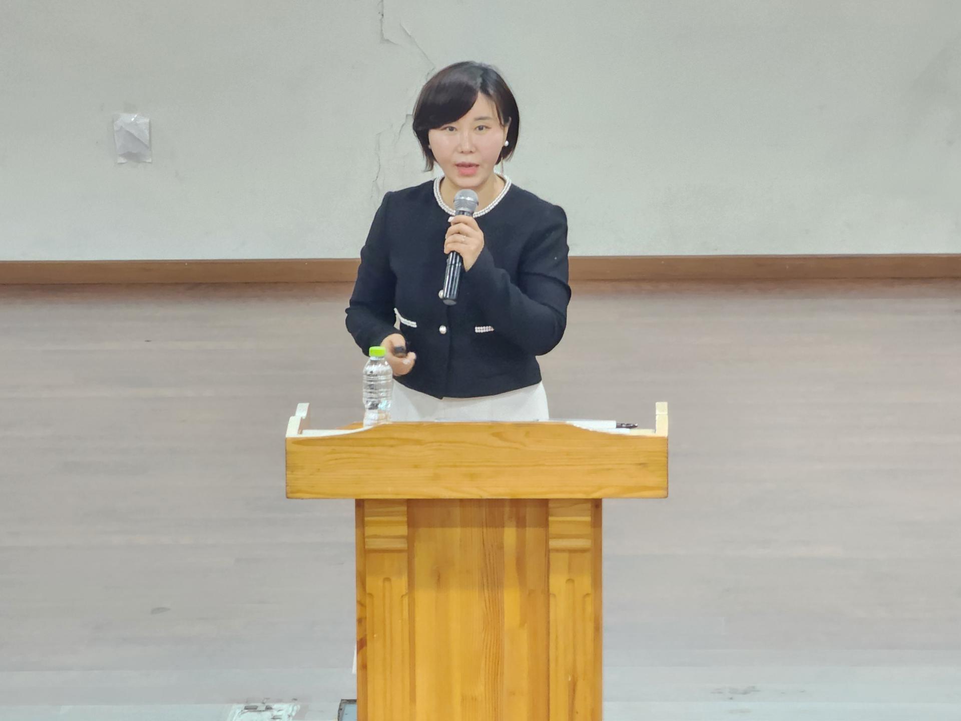 6a92029a33eaa.jpg