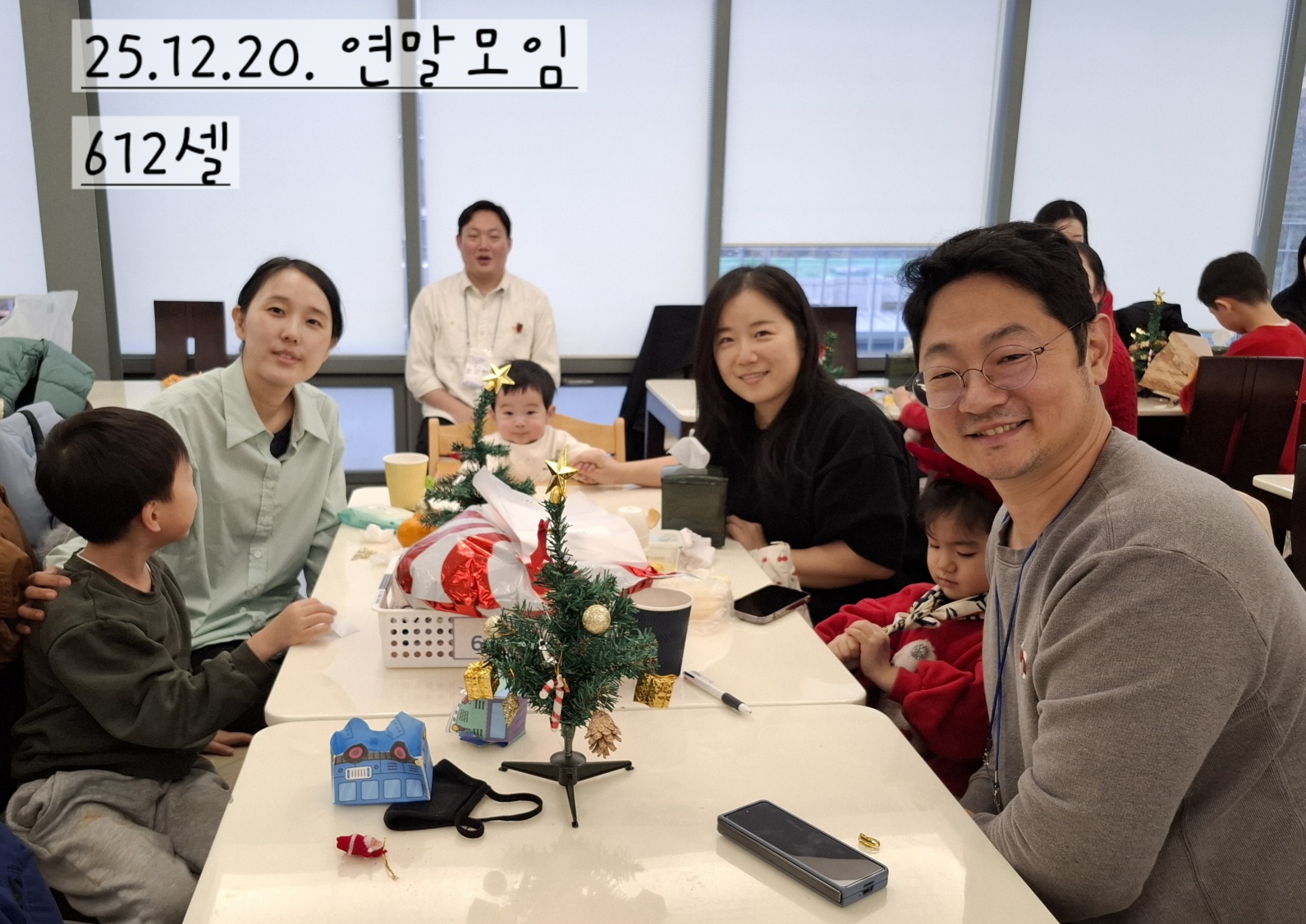 b8521fa208142.jpg