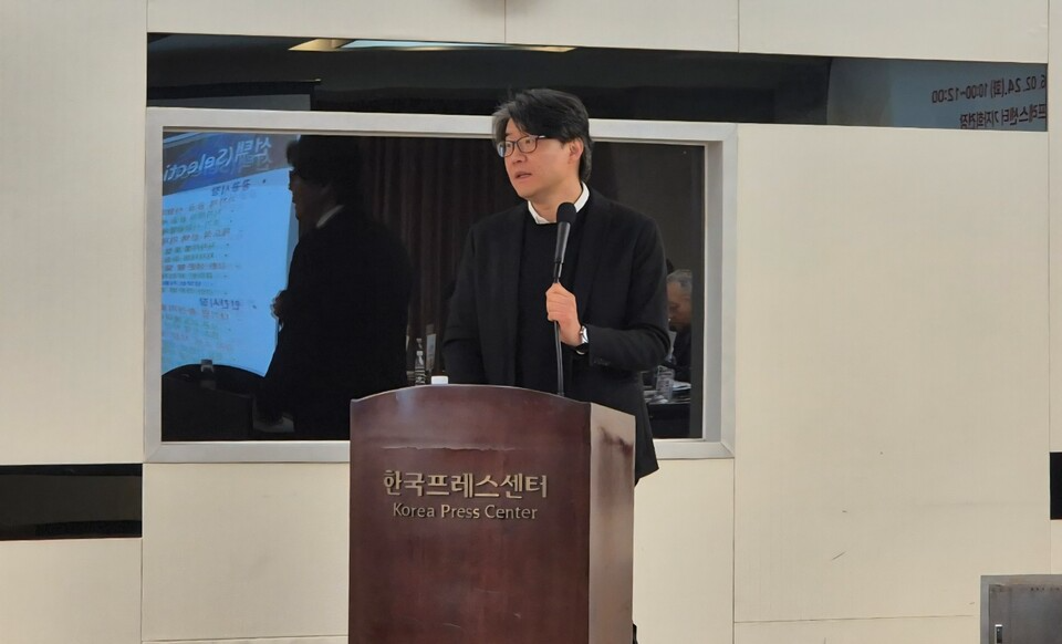 라준영 가톨릭대 교수가 ‘로컬 창업의 성과는 무엇으로 이해돼야 하는가’에 대해 강연하고 있다. [사진 유디임팩트]