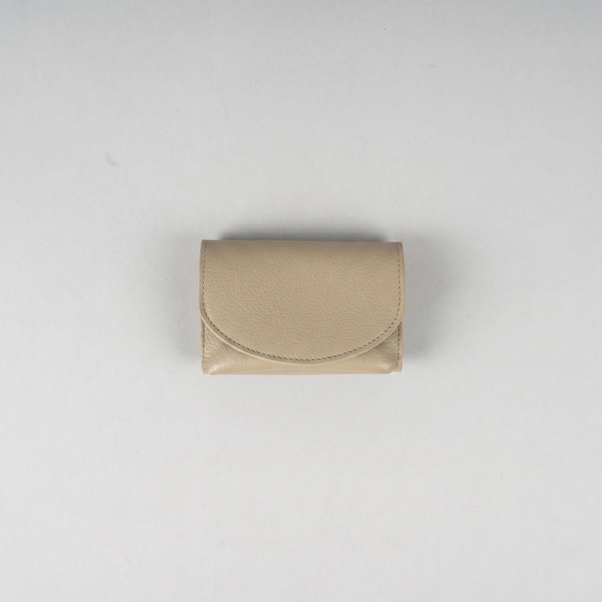 紧凑型钱包 / Compact Wallet
