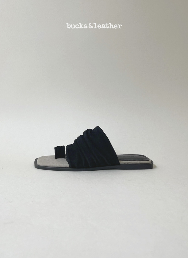 6205 SHOES